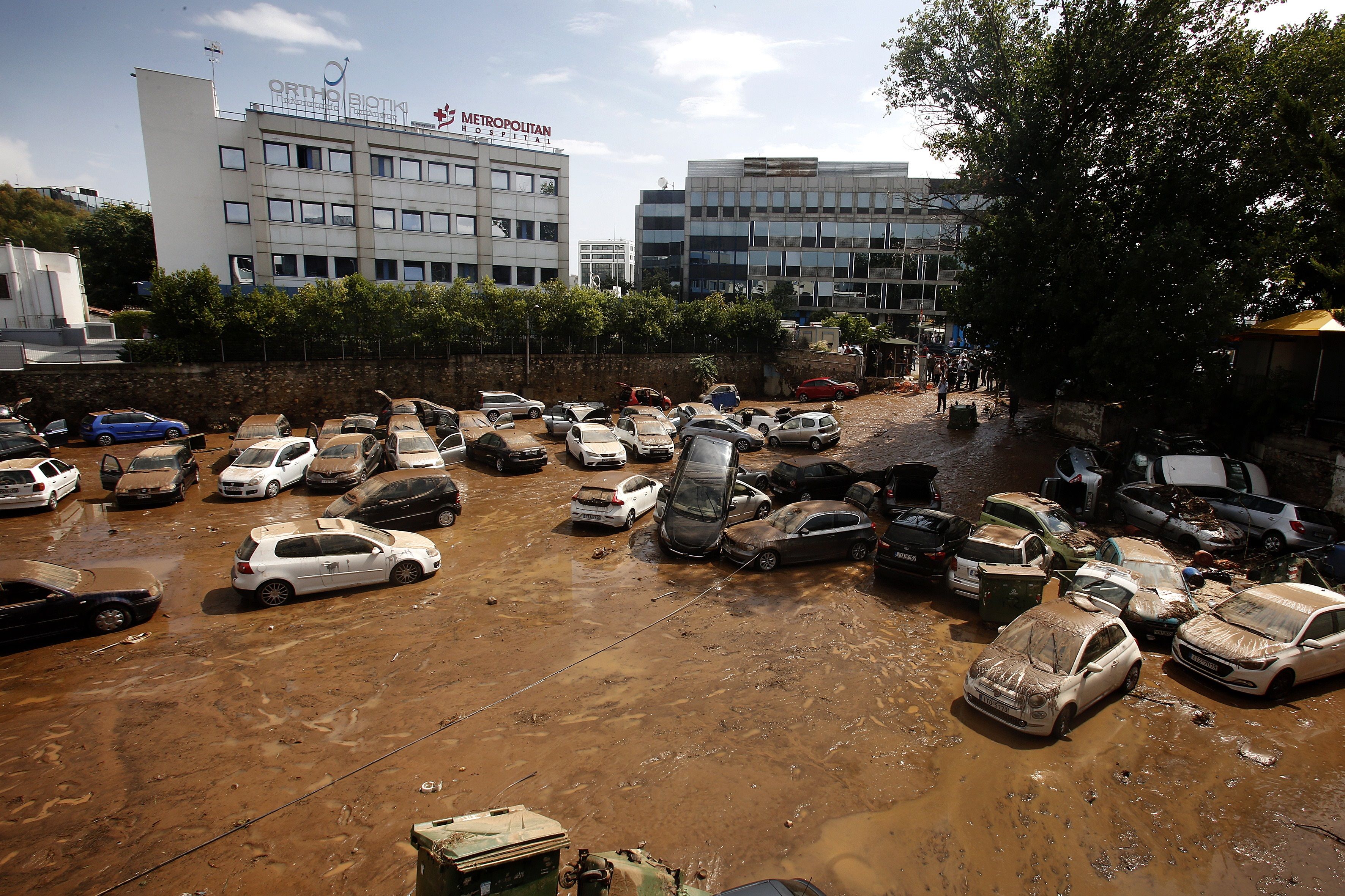 Athens Faces Another Disaster With Flash Flooding Neos Kosmos