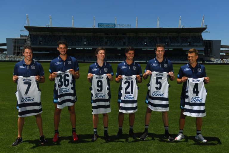 Geelong Cats Team Photo 2021 : AFL 2021: Geelong locks in ...