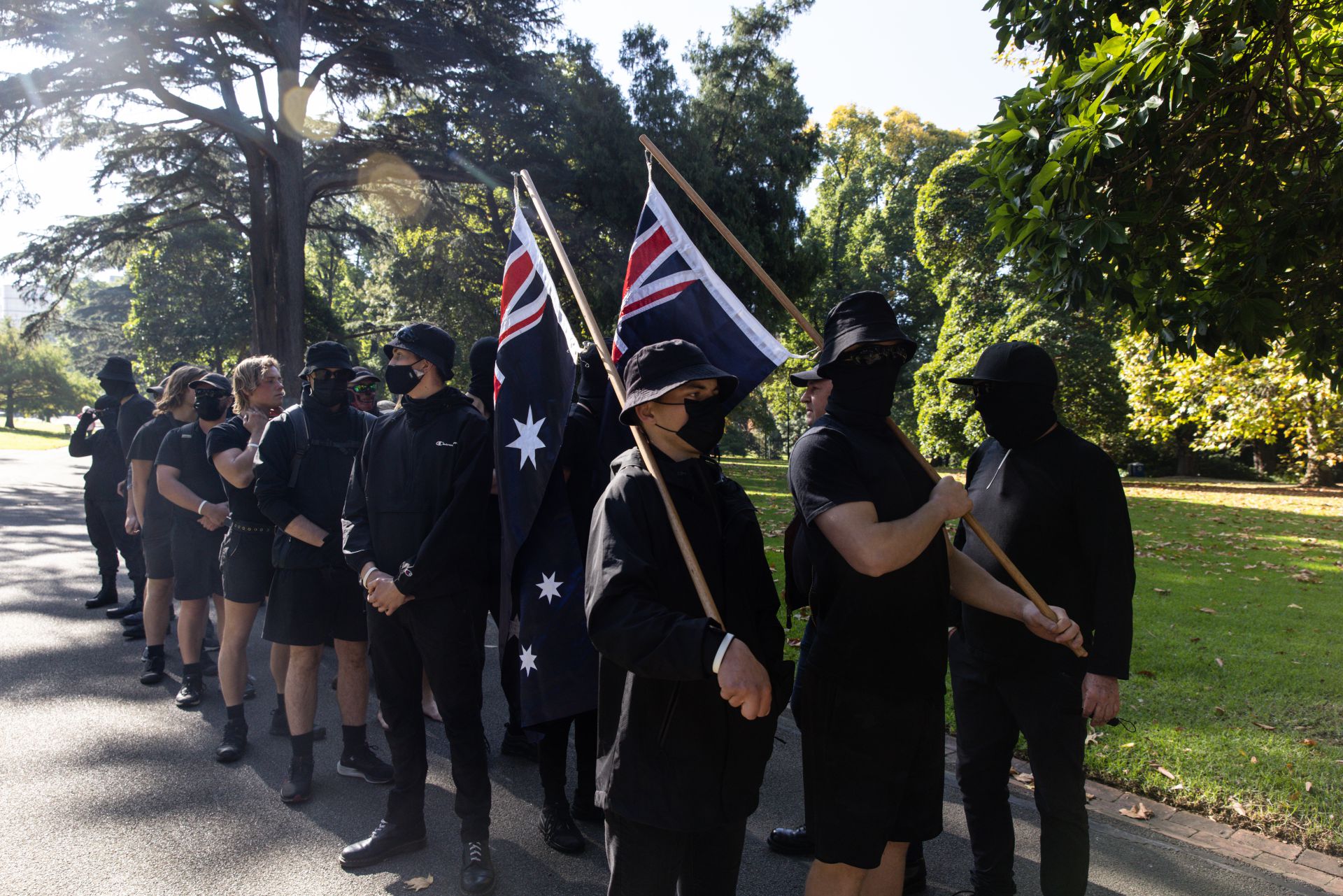Nazi salute to be outlawed to stop 'glorified hatred' - Neos Kosmos