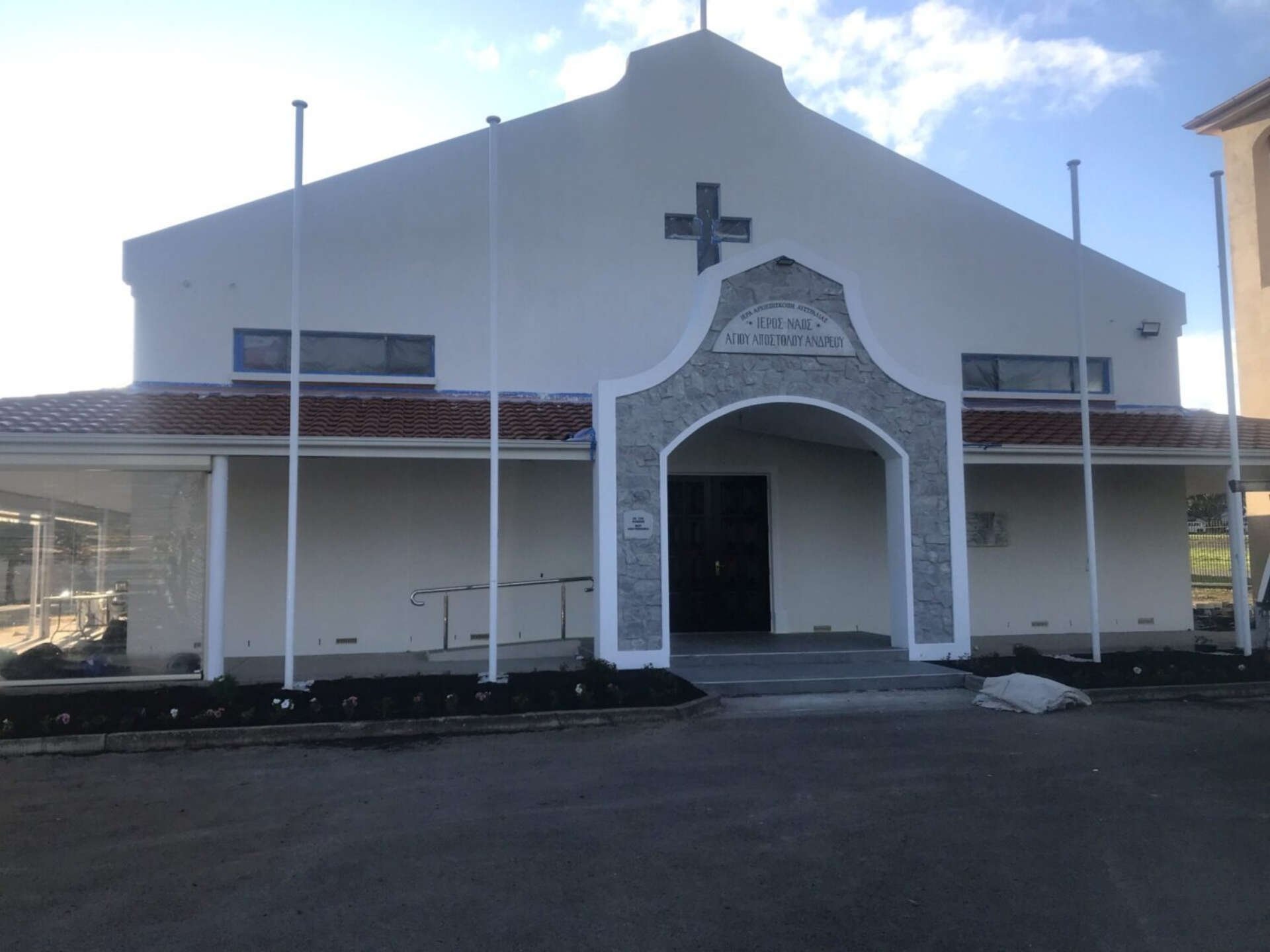 South Australia’s St Andrew’s parish consecrates rebuilt church after devastating fire