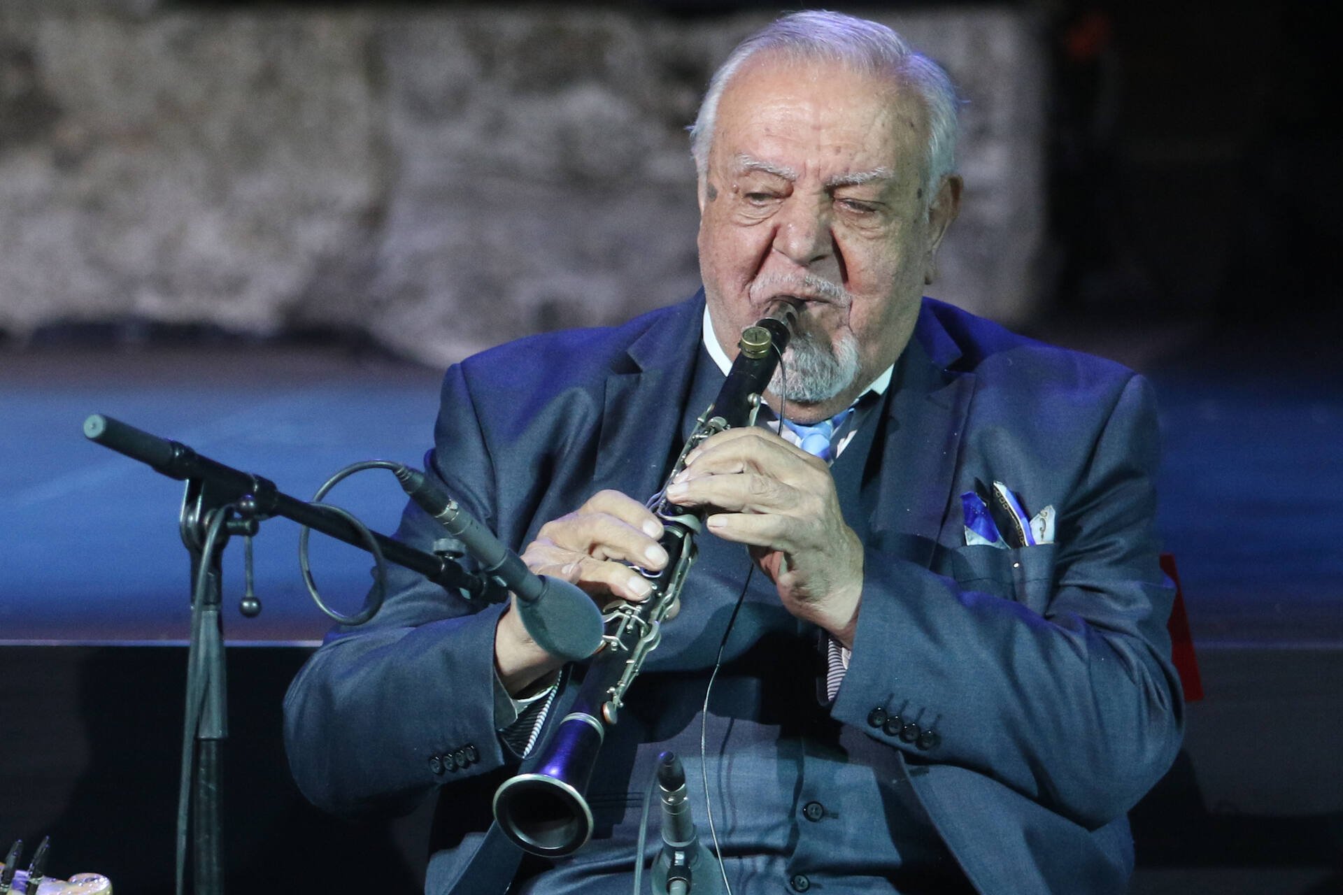 Petros Loukas in Melbourne: A night of traditional Greek music