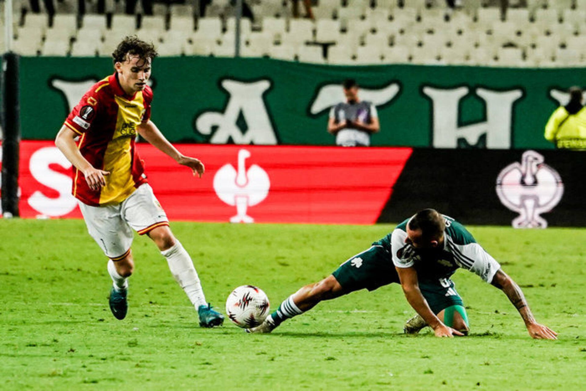 Painful defeats for PAOK, AEK, and Panathinaikos in Europe